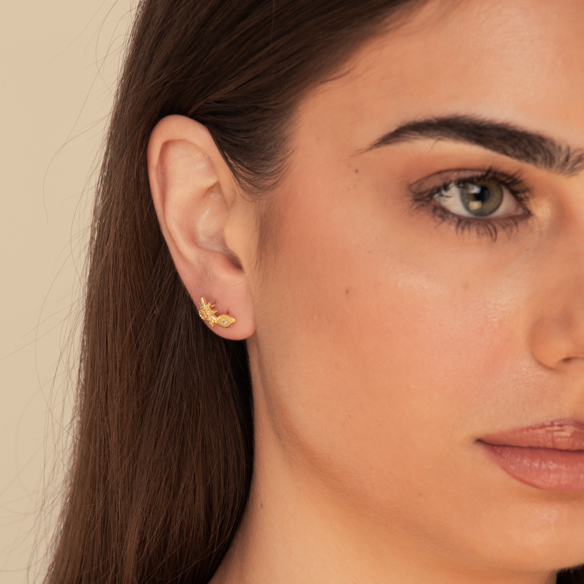 Cosmic North Star Single Flat Back Earring Gold