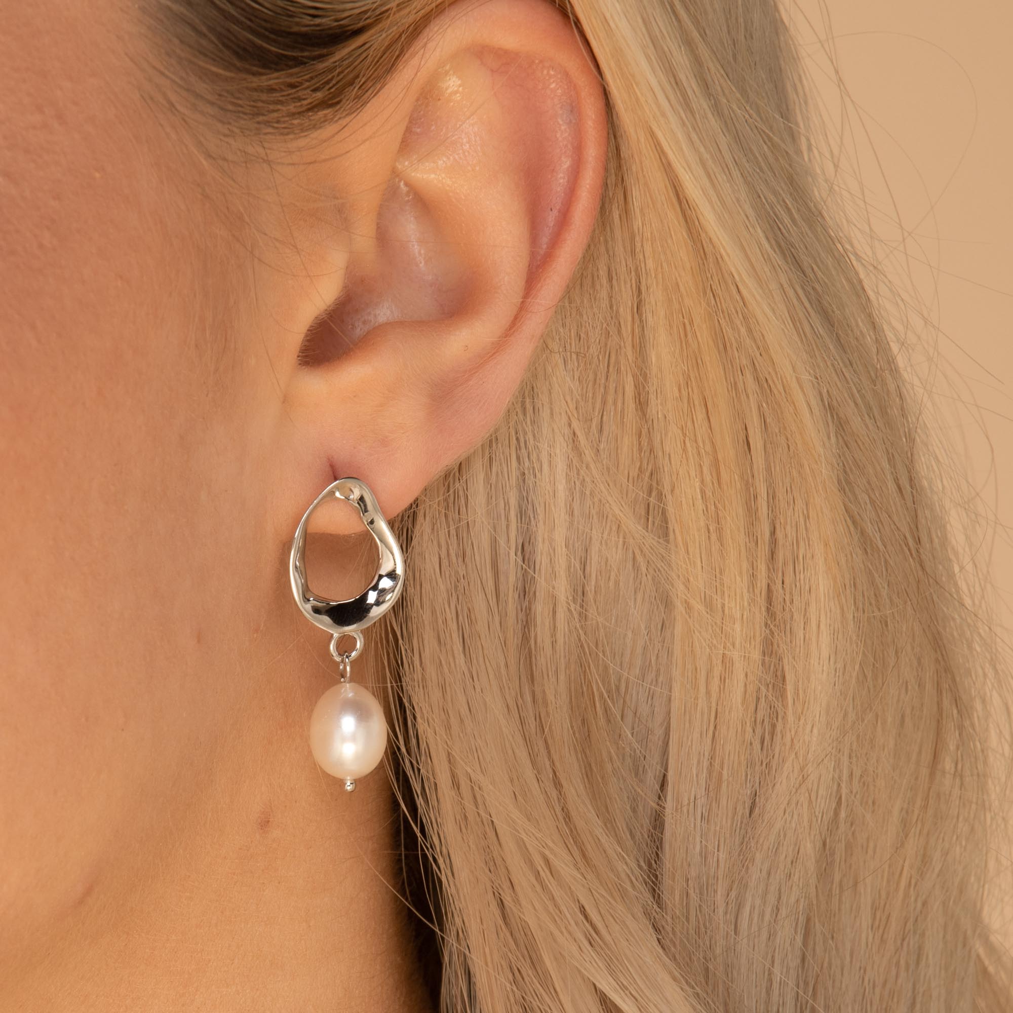 Mirage Pearl Drop Earrings Silver